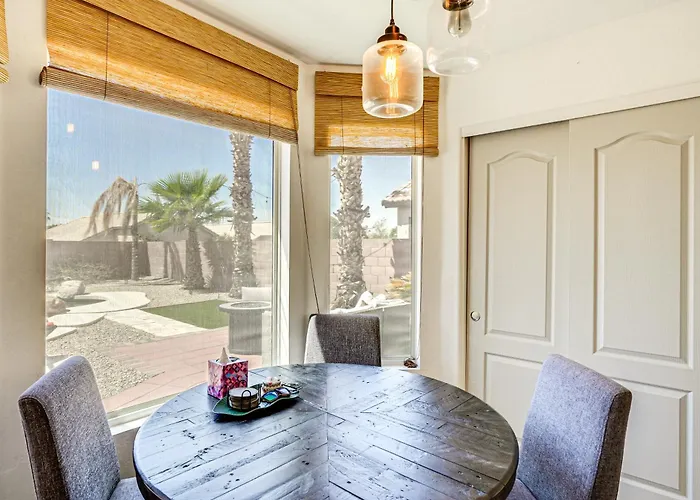 Holiday home Outdoor Oasis! Family-friendly North *